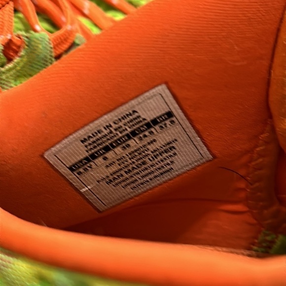 Under Armor Curry 1 Candy Reign Basketball Shoes size 6.5Y - Picture 4 of 5